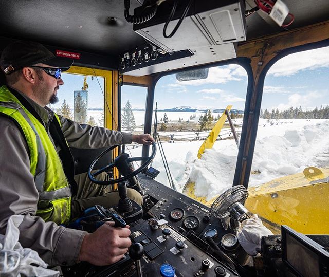 53672326_323670648282776_5146020872801906327_n (1)