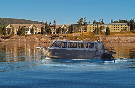 summer-lake-queen-II-445x290