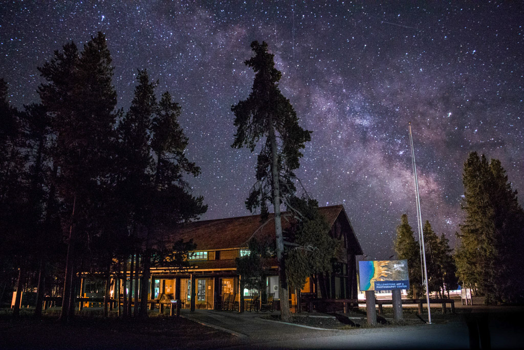 YAPC_NightSkyMilkyWay_AUG17_KnirschJessie Yellowstone Art & Photography Center